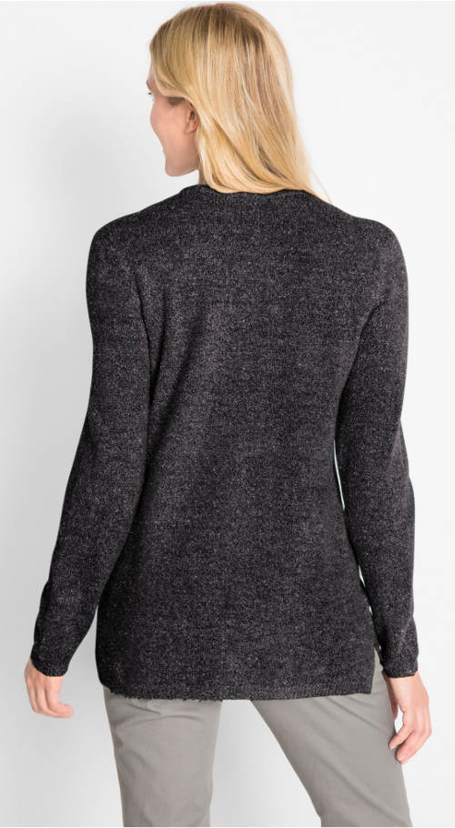 Trblietavý čierny sveter