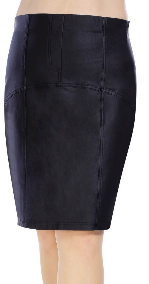 Čierna koženková sukňa pre plnoštíhle
