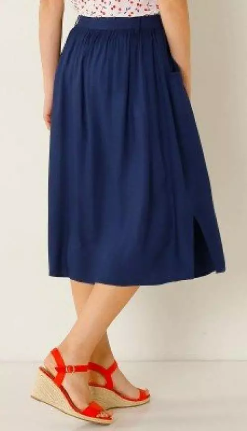 Dlhšia letná modrá sukňa