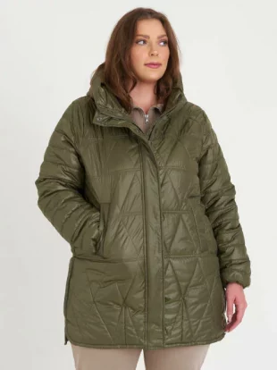 Lacná dlhšia prešívaná zimná bunda pre moletky s praktickou kapucňou